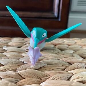 Vintage Disney Pocahontas: Flit wind up toy